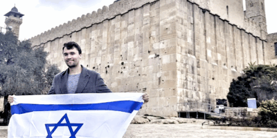 Charlie Kirk's Letter to Netanyahu on the Real KBrett's Stack of Stuff